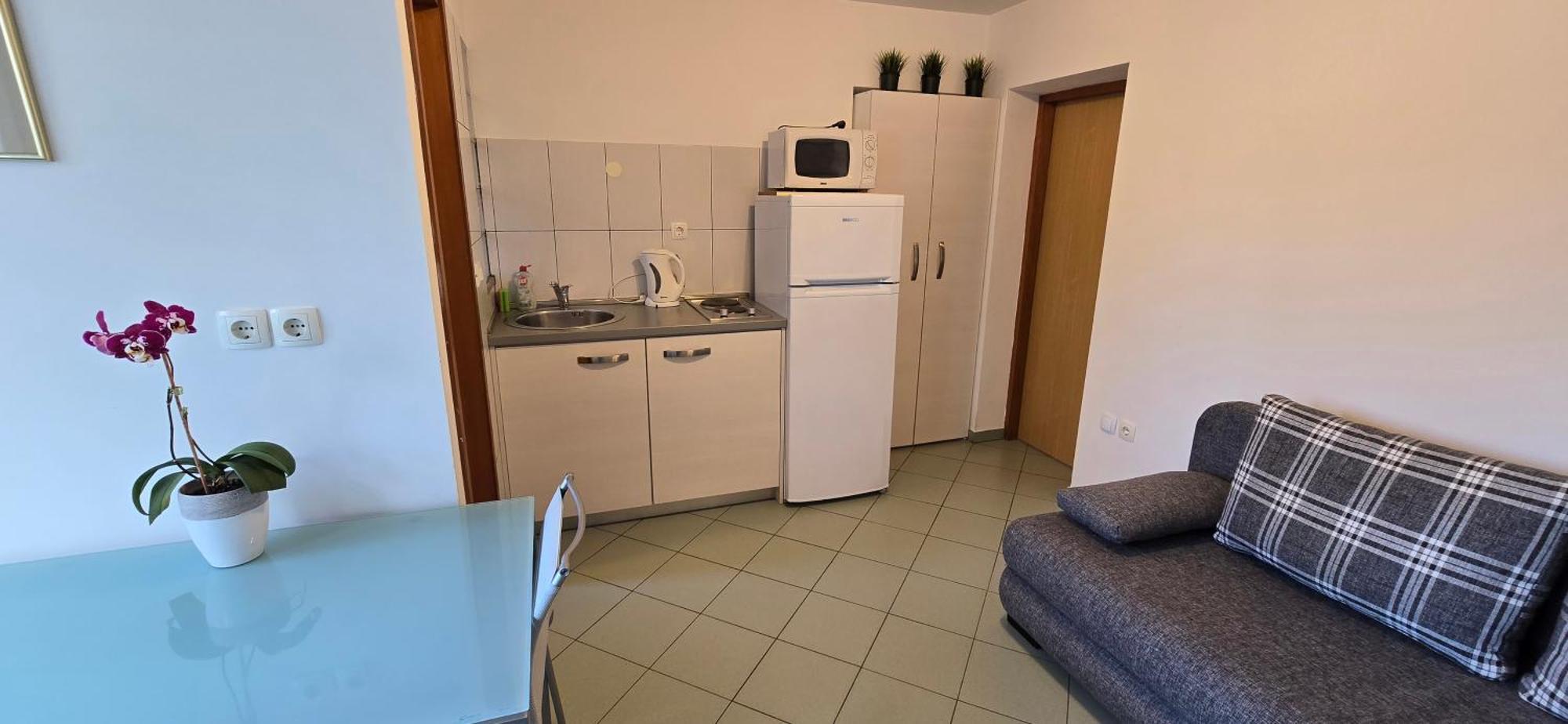 Apartments Carmen Jurdani Екстер'єр фото